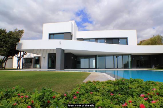 Villa in Marbella, Spain, 496 sq.m - picture 1