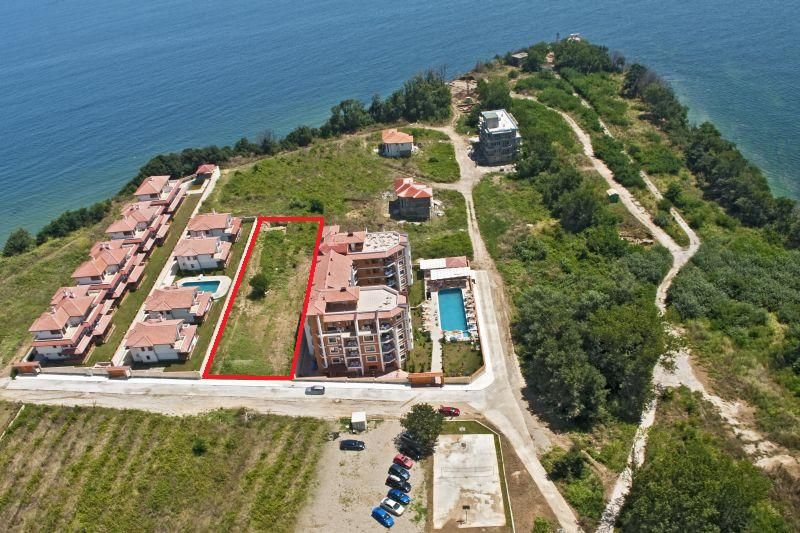 Land in Byala, Bulgaria, 1 228 sq.m - picture 1