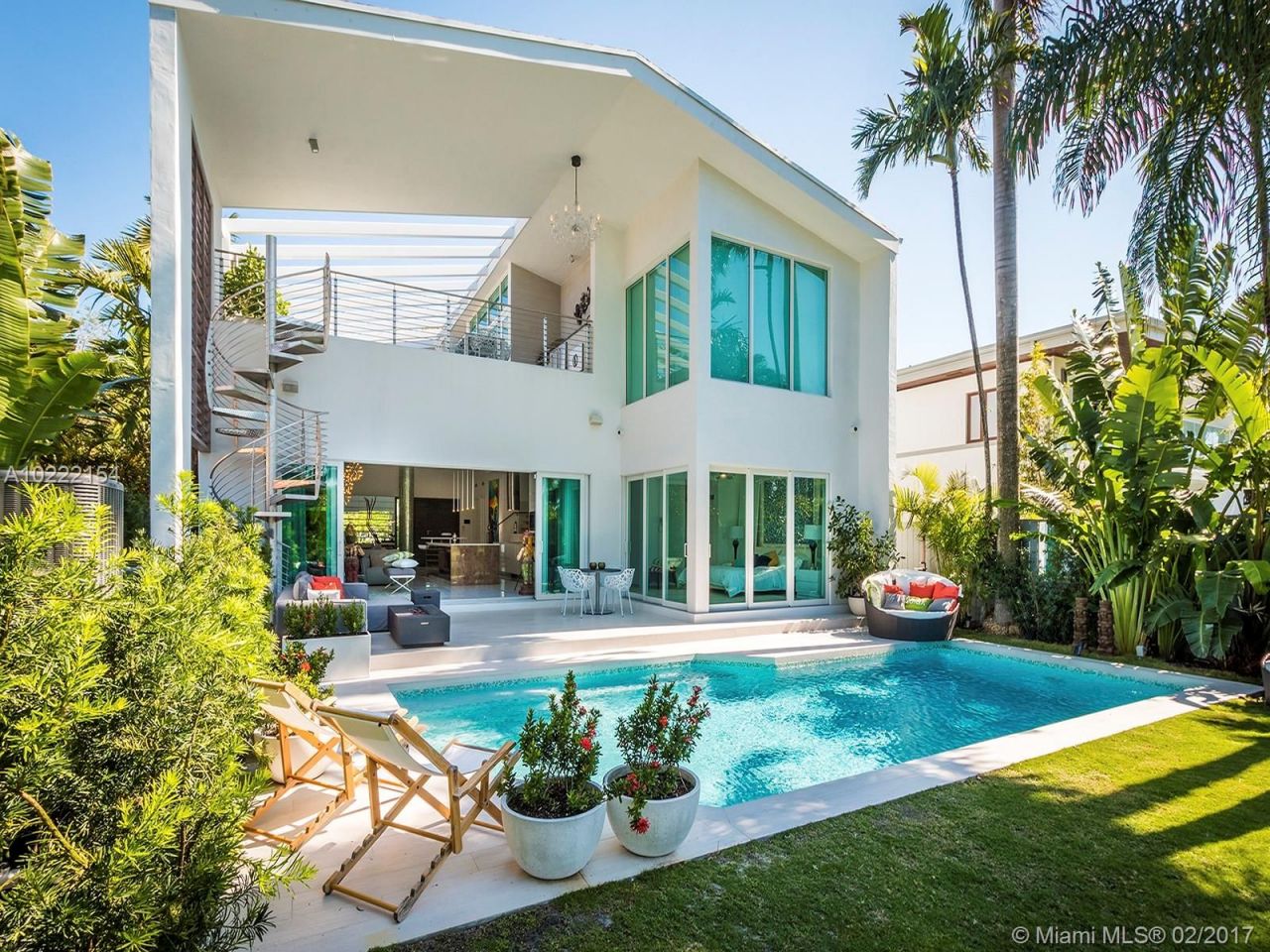 Villa en Miami, Estados Unidos, 310 m2 - imagen 1