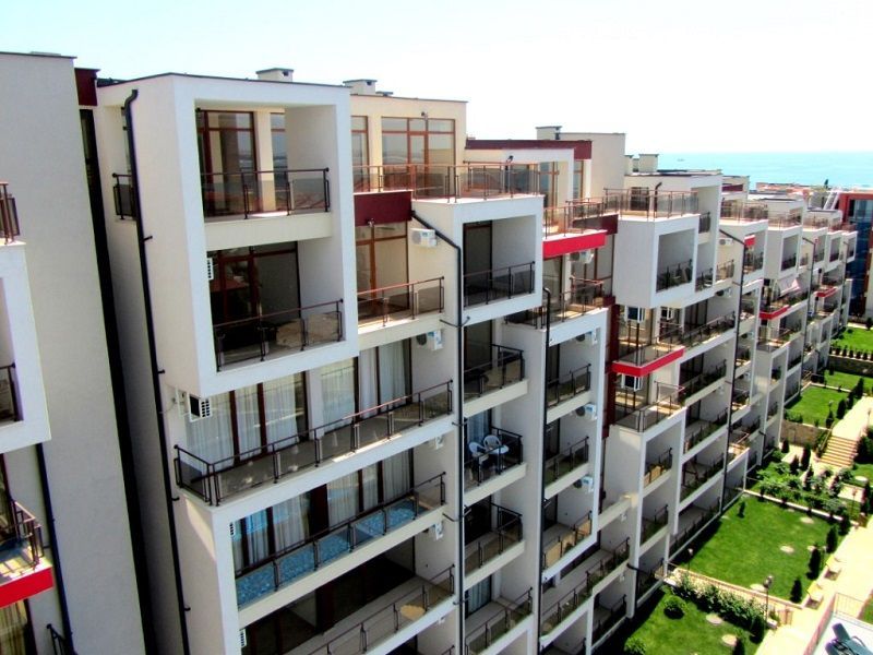 Apartment in Sveti Vlas, Bulgaria, 56.24 sq.m - picture 1