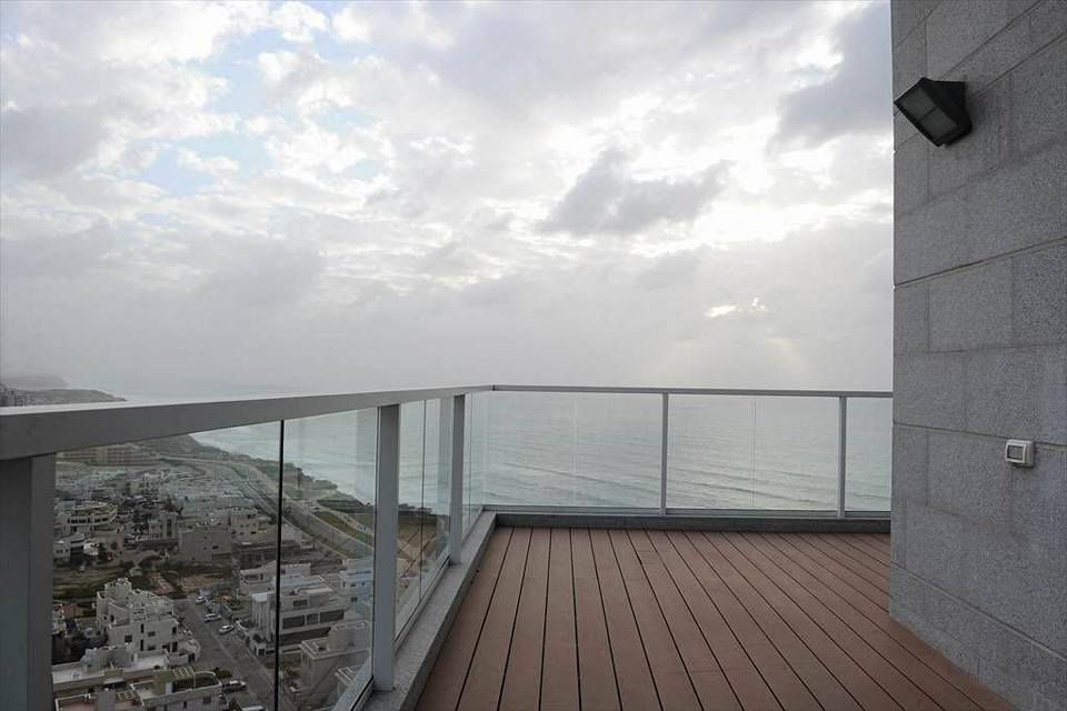 Penthouse in Netanya, Israel, 250 sq.m - picture 1