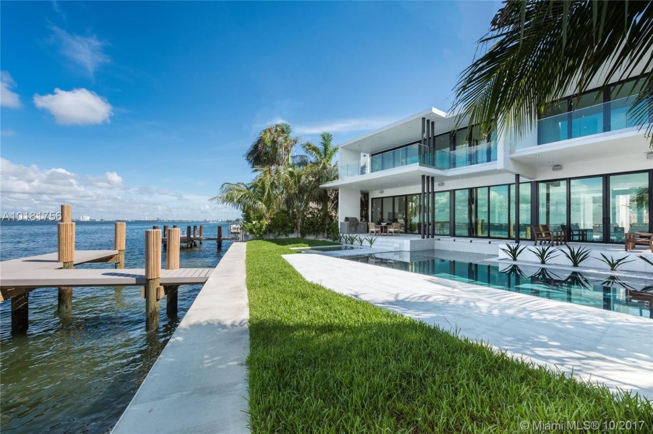 Villa en Miami Beach, Estados Unidos, 600 m2 - imagen 1