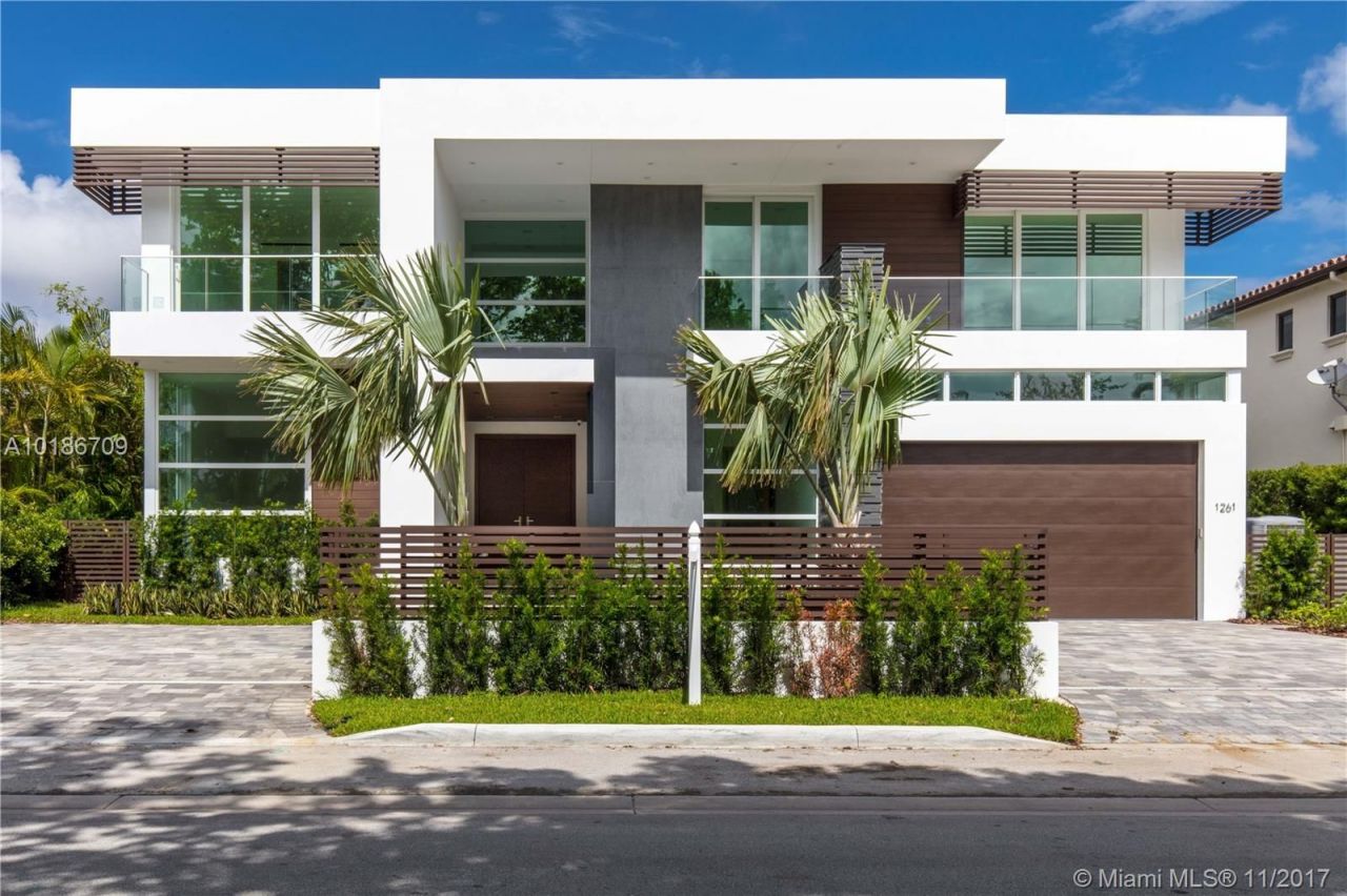 Casa en Miami, Estados Unidos, 580 m2 - imagen 1