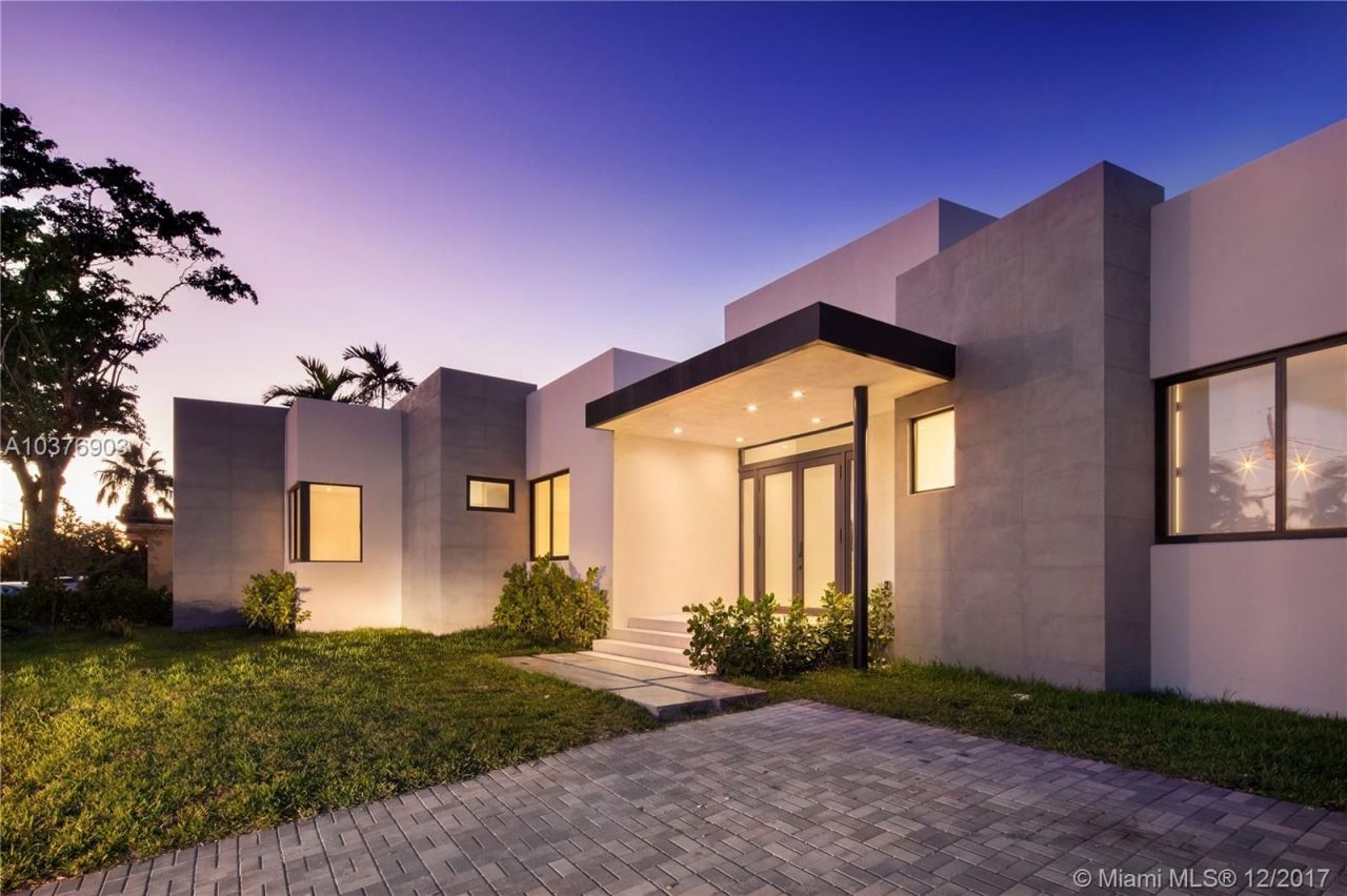 Casa en Miami, Estados Unidos, 270 m2 - imagen 1