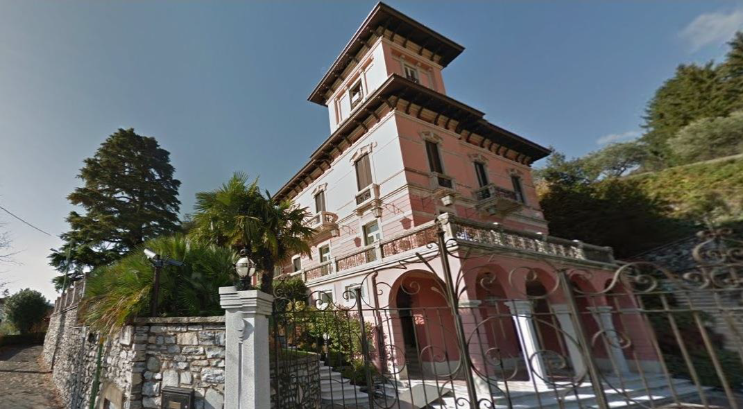 Villa in Cernobbio, Italy, 700 sq.m - picture 1