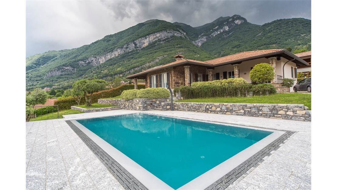 Villa in Comer See, Italien, 250 m2 - Foto 1