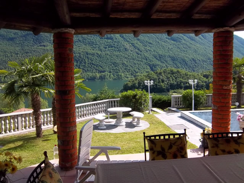 Villa in Valsolda, Italien, 200 m2 - Foto 1