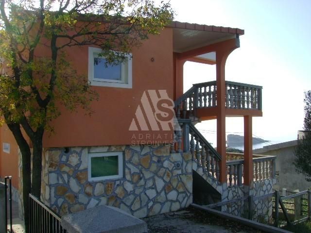 House in Vidicovac, Montenegro, 230 sq.m - picture 1