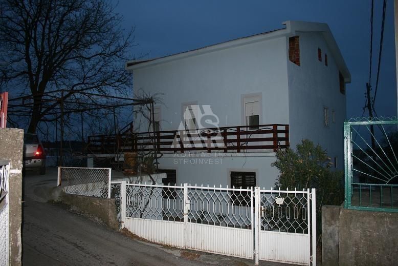 House in Sutomore, Montenegro, 272 sq.m - picture 1