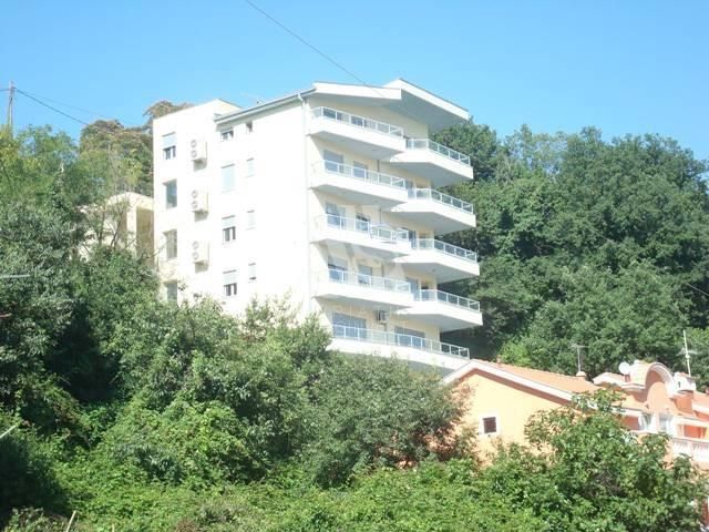 Wohnung in Herceg-Novi, Montenegro, 136 m2 - Foto 1