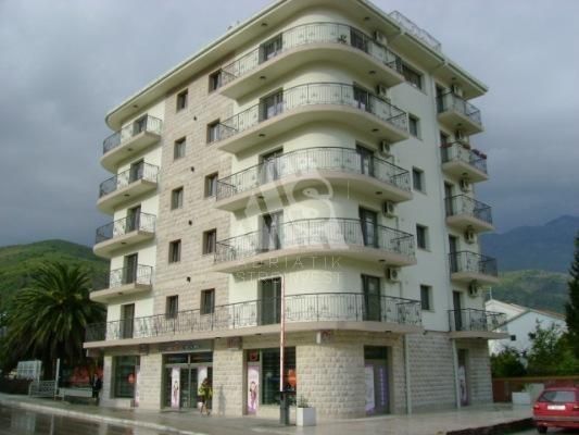 Wohnung in Budva, Montenegro, 140 m2 - Foto 1