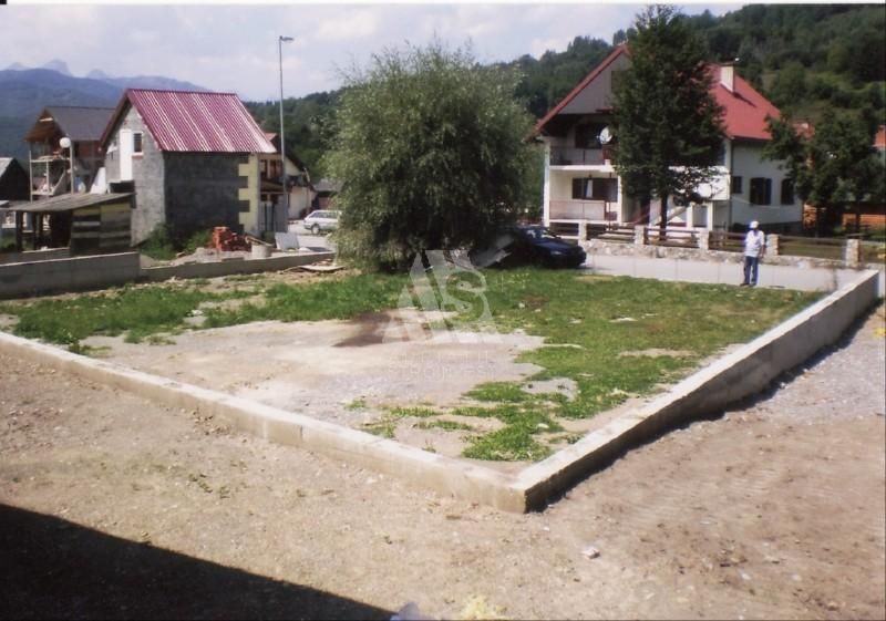 Land in Kolasin, Montenegro, 400 sq.m - picture 1