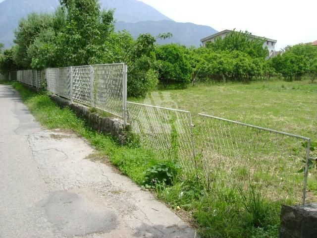 Land in Bar, Montenegro, 780 sq.m - picture 1