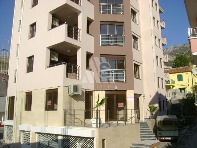 Wohnung in Rafailovici, Montenegro, 64 m2 - Foto 1