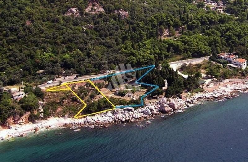 Land in Bar, Montenegro, 4 105 sq.m - picture 1