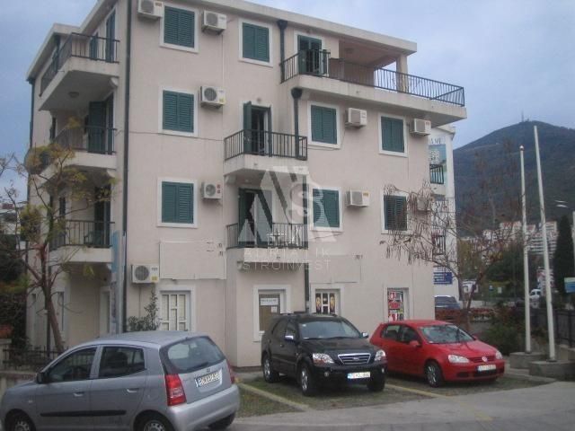 Hotel in Budva, Montenegro, 580 sq.m - picture 1