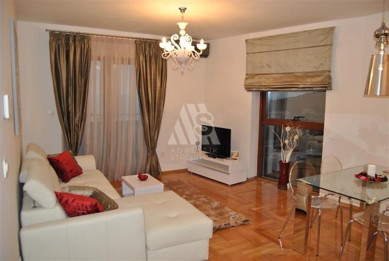 Wohnung in Petrovac, Montenegro, 58 m2 - Foto 1