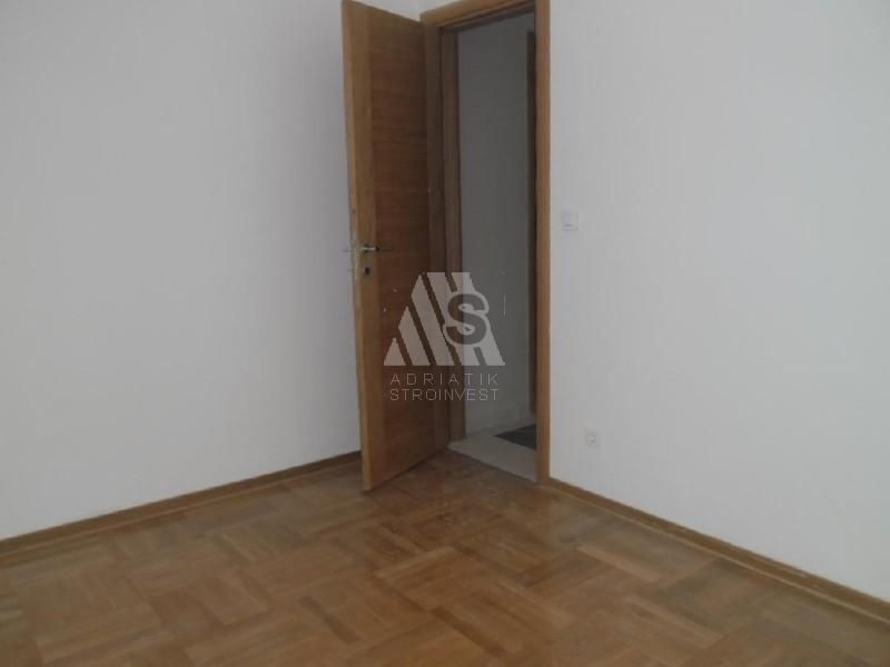 Wohnung in Petrovac, Montenegro, 145 m2 - Foto 1