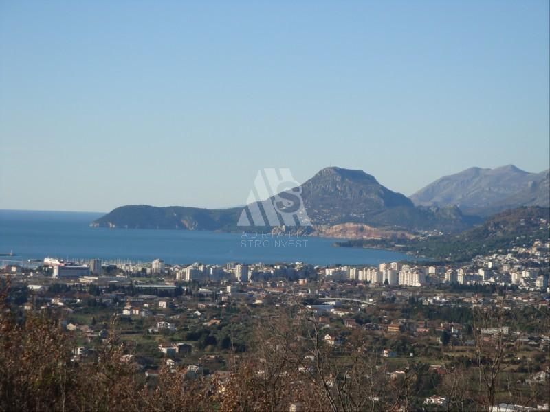 Land in Bar, Montenegro, 9 450 sq.m - picture 1
