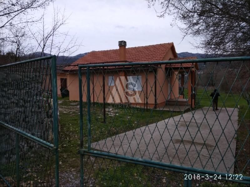 Manor in Podgorica, Montenegro, 110 sq.m - picture 1