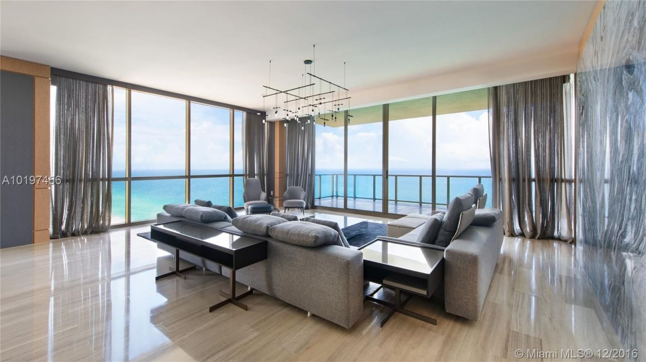 Appartement à Miami, États-Unis, 440 m2 - image 1