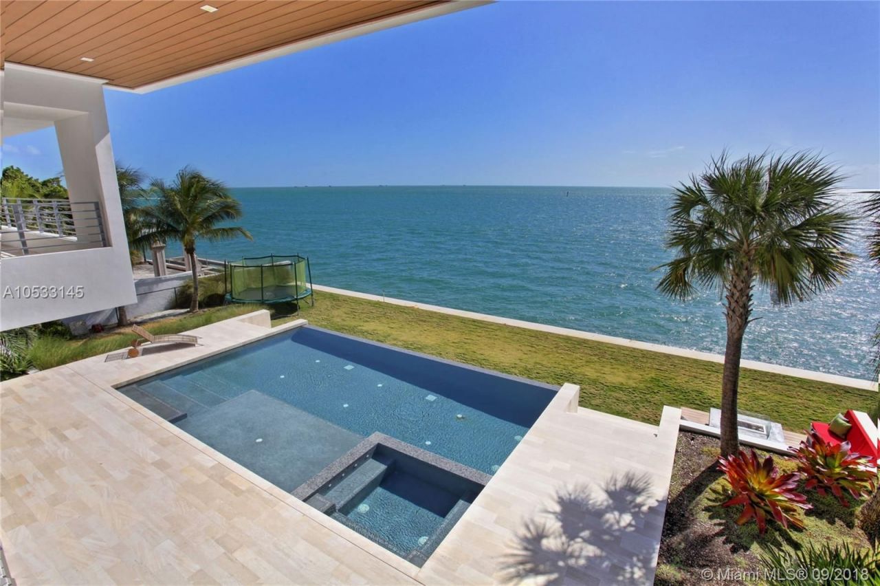 Villa in Miami, USA, 450 m2 - Foto 1