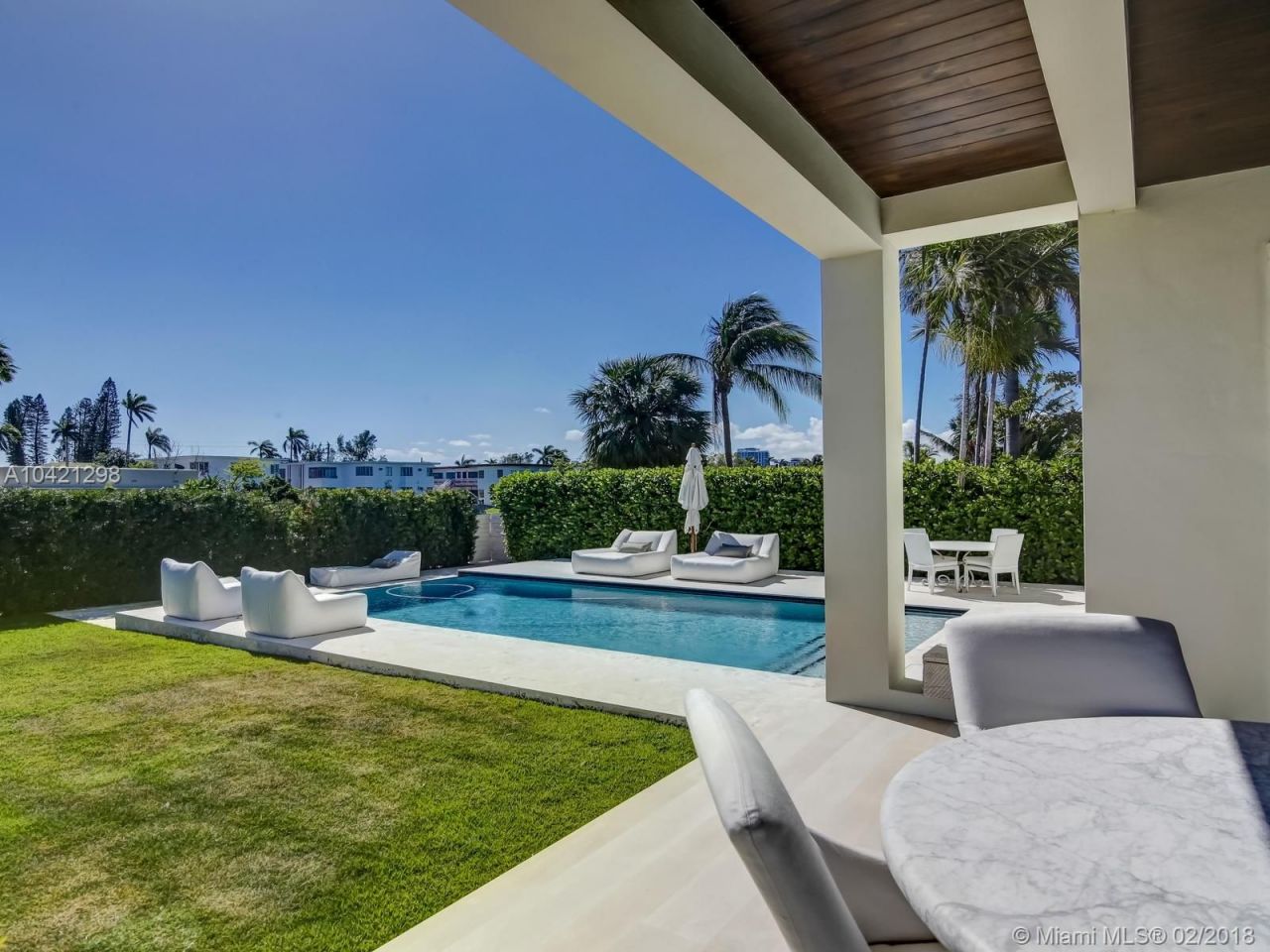 Villa en Miami, Estados Unidos, 430 m2 - imagen 1