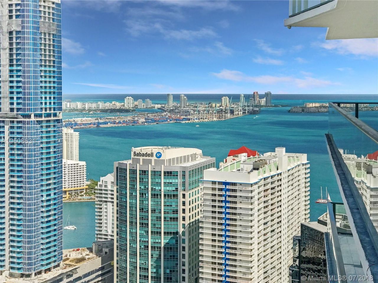 Ático en Miami, Estados Unidos, 180 m2 - imagen 1