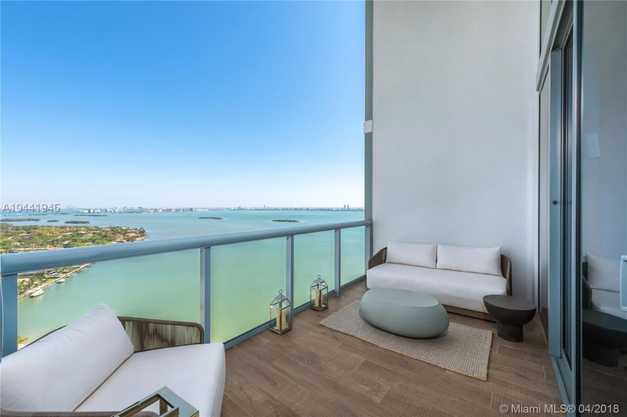 Penthouse à Miami, États-Unis, 180 m2 - image 1