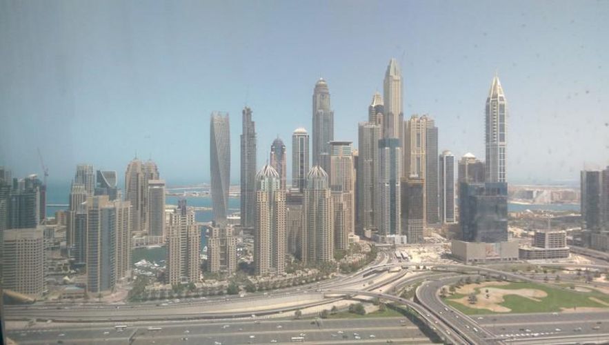 Office in Dubai, UAE, 608 sq.m - picture 1