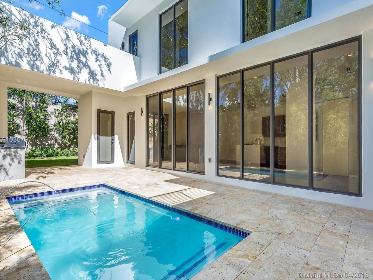 Villa en Miami, Estados Unidos, 285 m2 - imagen 1