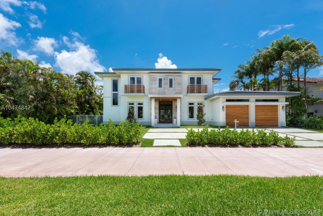 Villa en Miami, Estados Unidos, 370 m2 - imagen 1