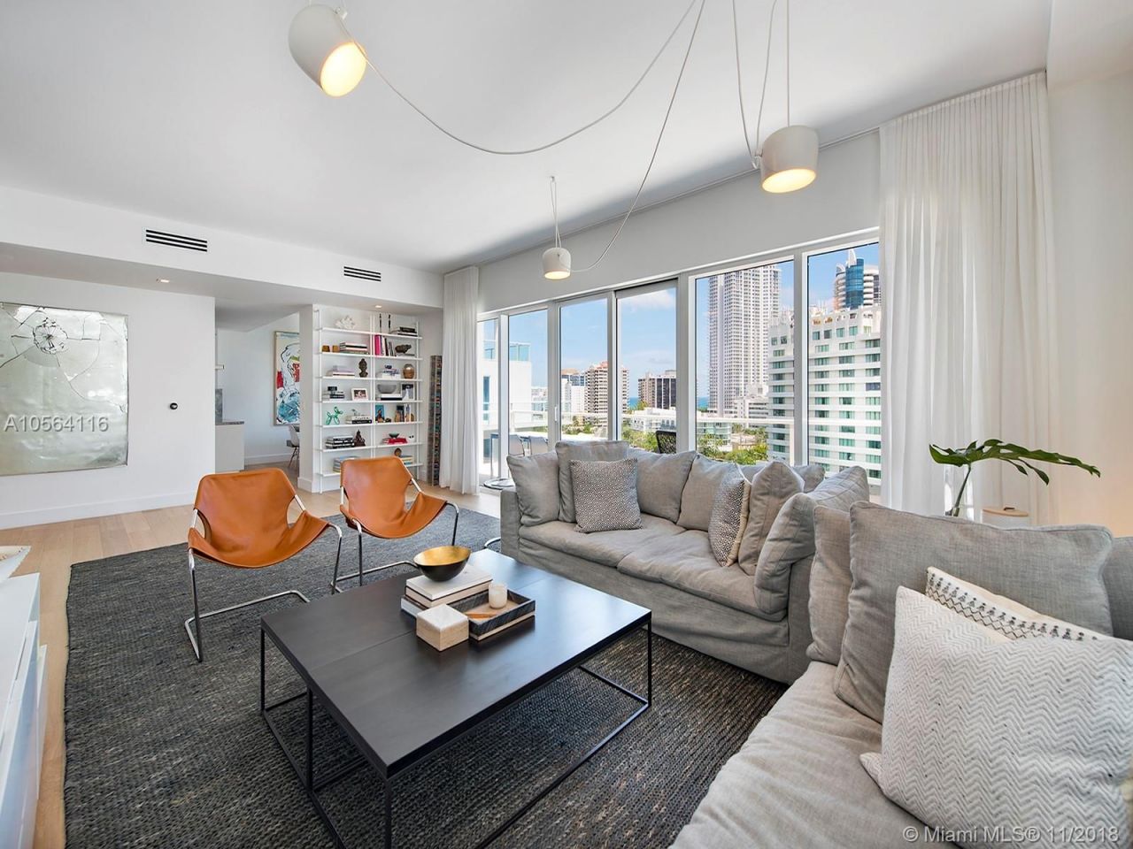 Apartamento en Miami, Estados Unidos, 220 m2 - imagen 1