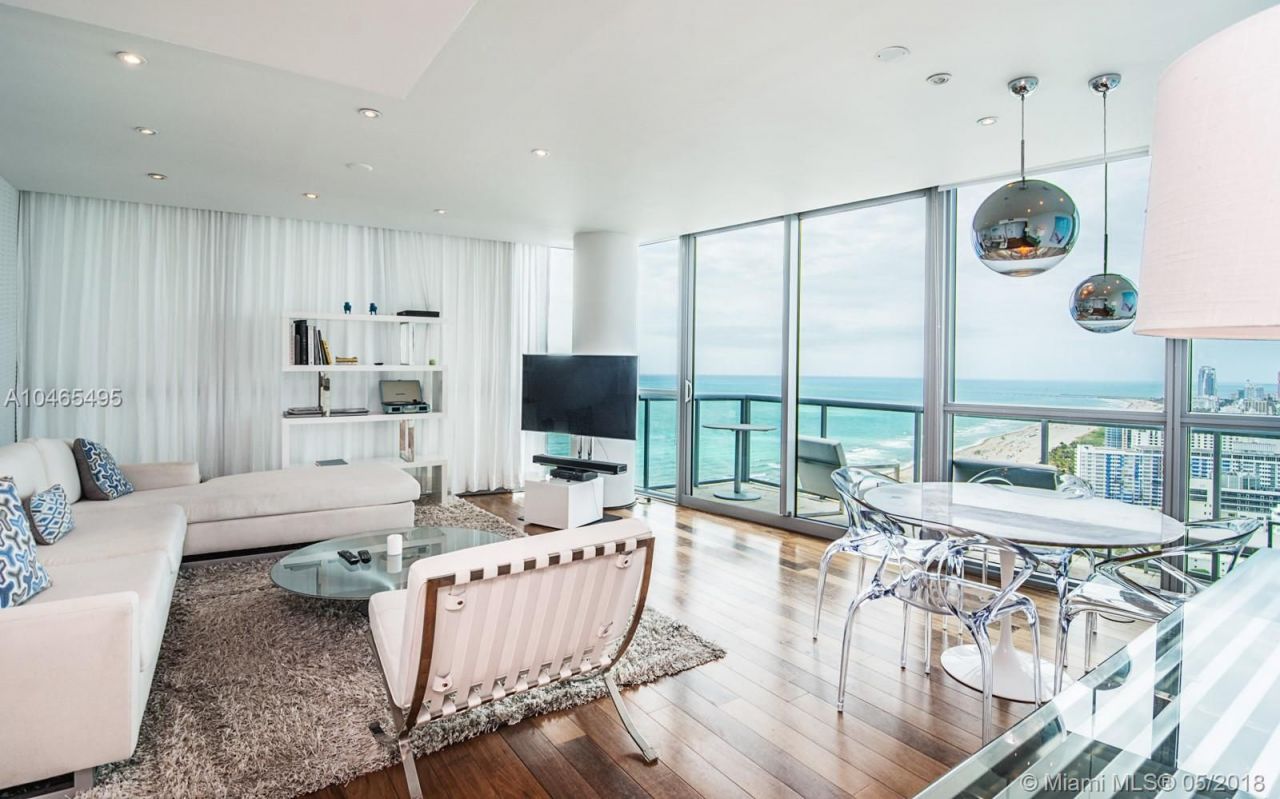 Apartamento en Miami, Estados Unidos, 110 m2 - imagen 1