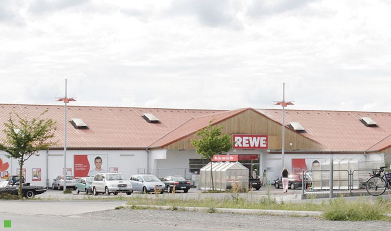 Boutique à Francfort-sur-le-Main, Allemagne, 1 600 m2 - image 1