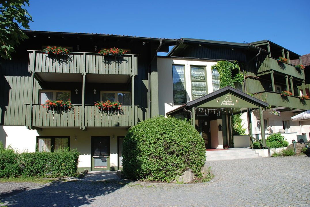 Hotel in Bayerischer Wald, Germany, 2 000 sq.m - picture 1