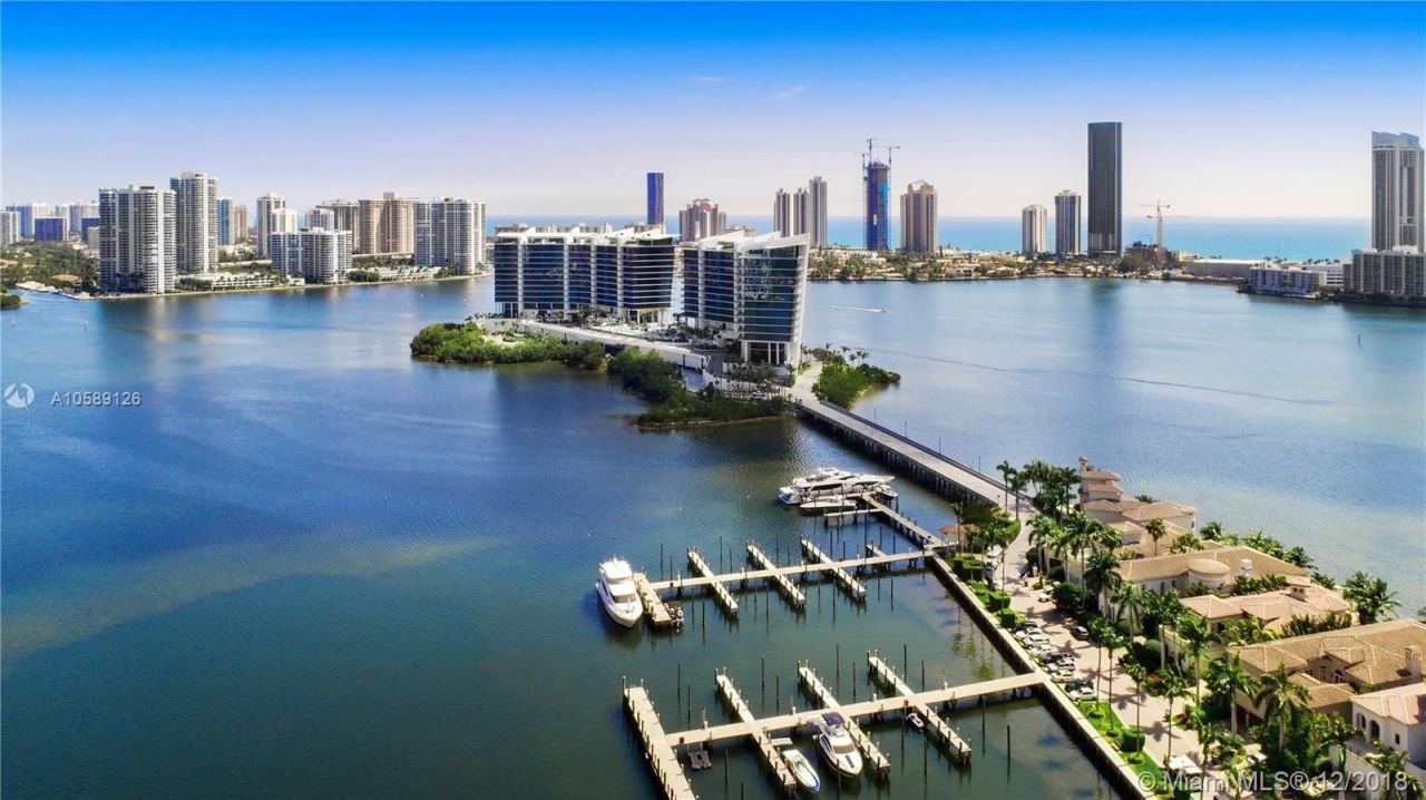 Appartement à Miami, États-Unis, 280 m2 - image 1