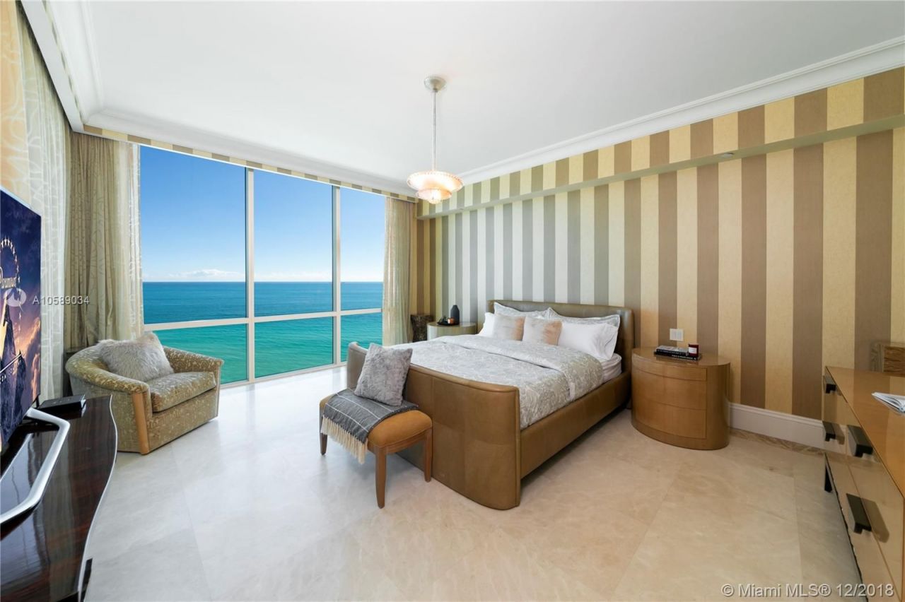 Wohnung in Miami, USA, 360 m2 - Foto 1