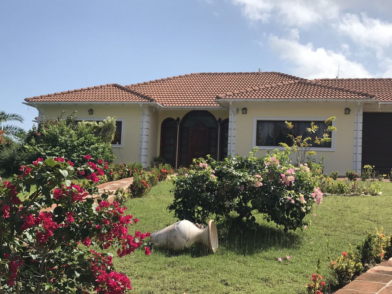 Villa in Sosúa, Dominikanische Republik, 365 m2 - Foto 1