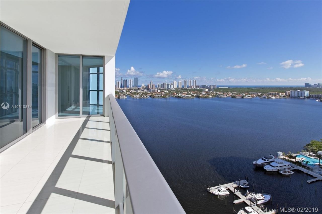 Wohnung in Miami, USA, 210 m2 - Foto 1