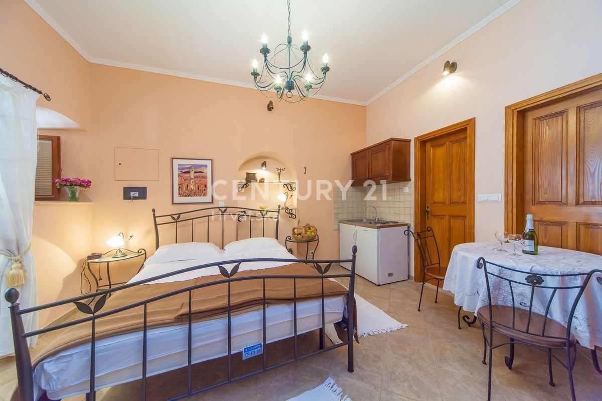 Hotel in Dubrovnik, Croatia, 450 sq.m - picture 1
