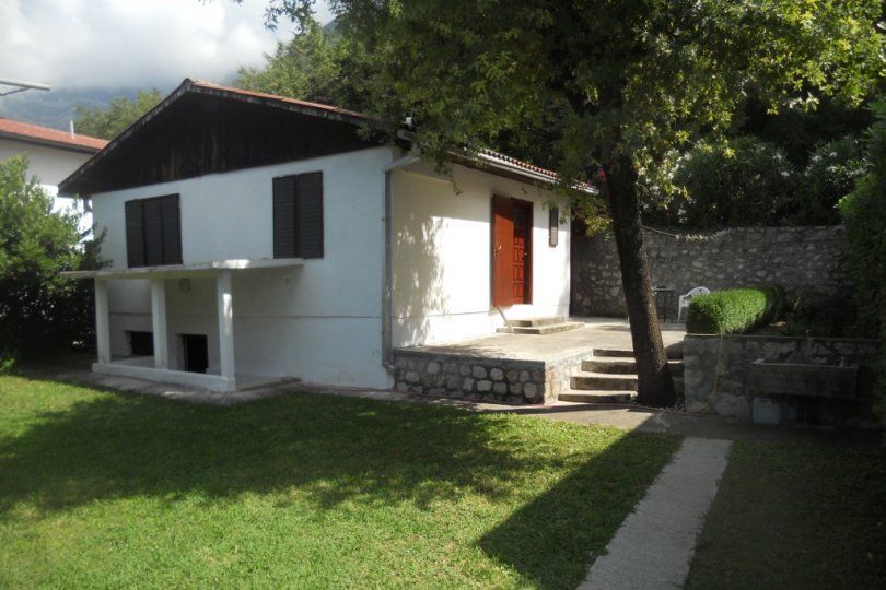 Haus in Sutomore, Montenegro, 91 m2 - Foto 1