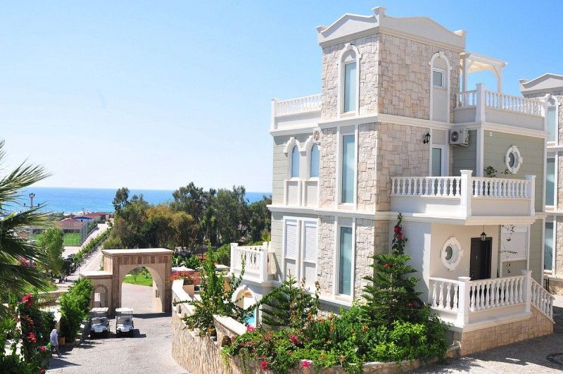 Villa in Alanya, Turkey, 210 sq.m - picture 1