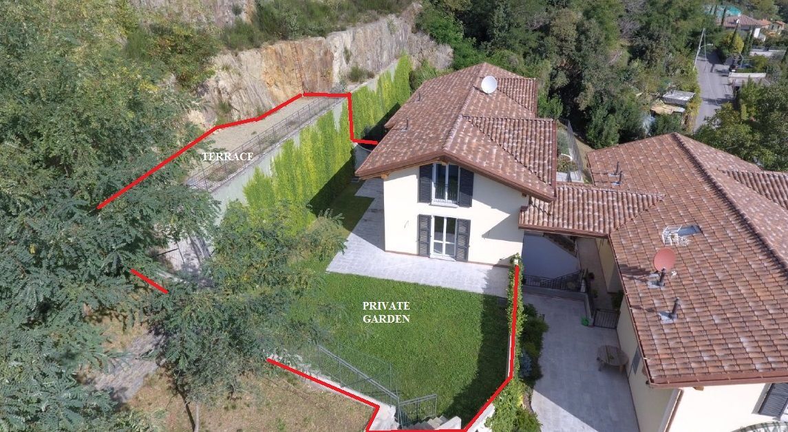 House in Menaggio, Italy, 160 sq.m - picture 1