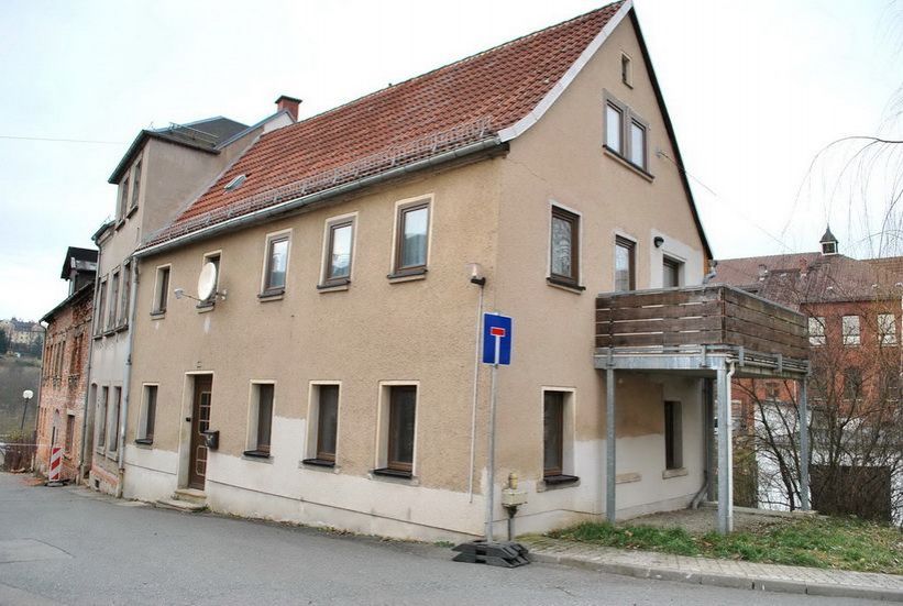 Maison à Reichenbach im Vogtland, Allemagne, 85 m2 - image 1