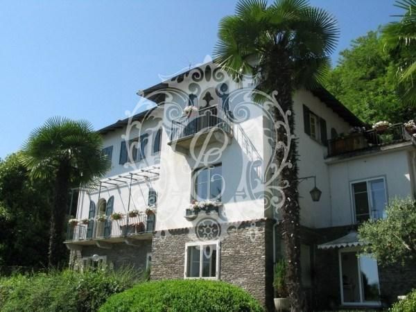 Villa en Stresa, Italia, 390 m2 - imagen 1