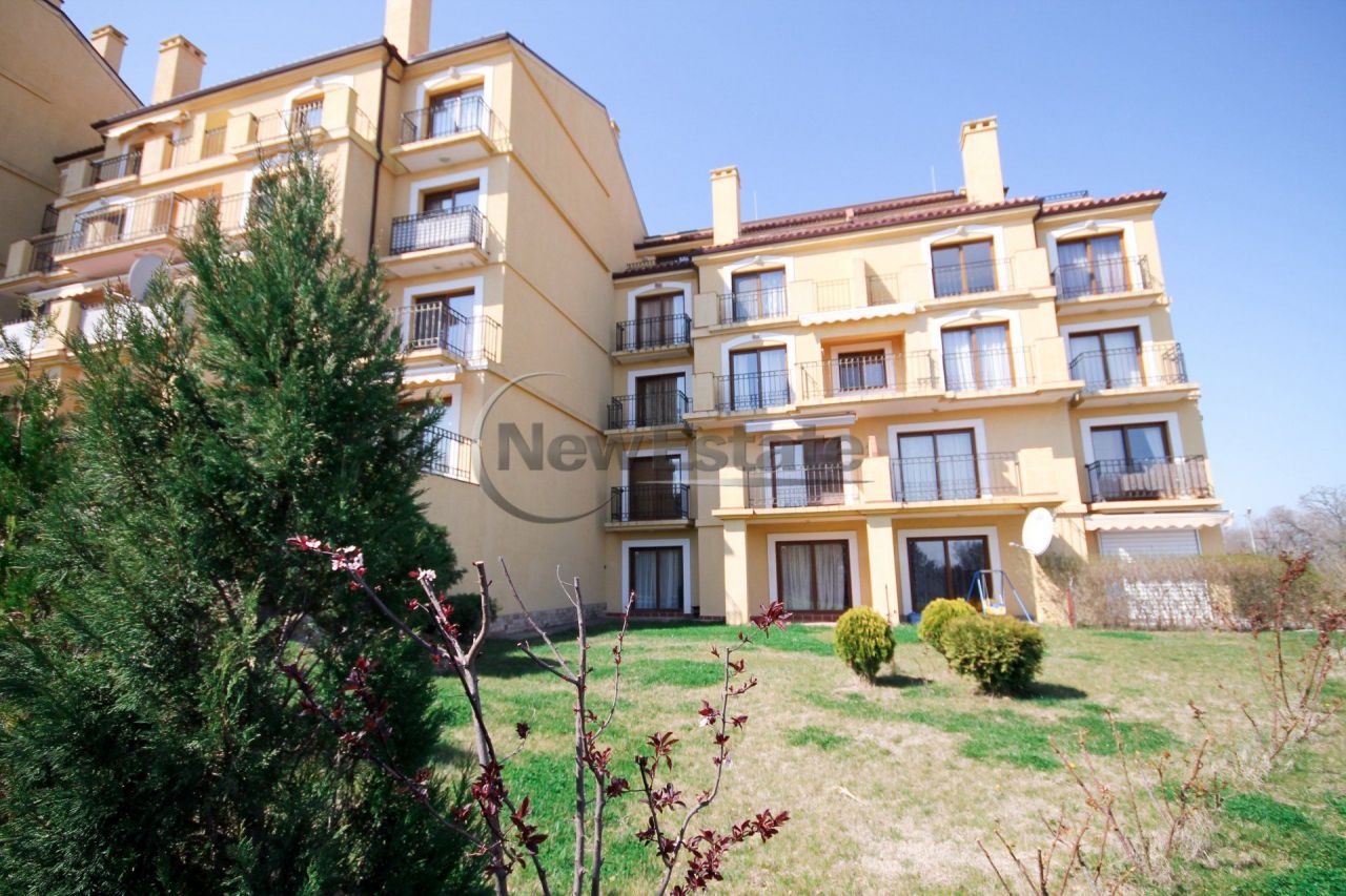 Apartment in Kranevo, Bulgaria, 100 sq.m - picture 1