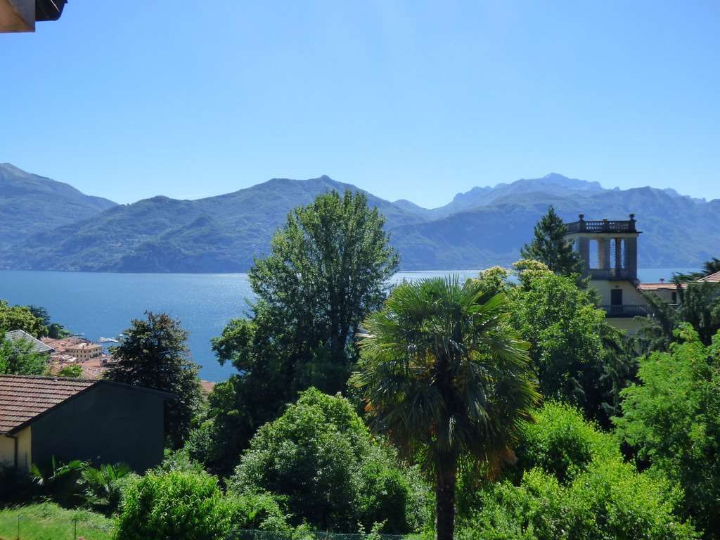 Flat on Lake Como, Italy, 90 sq.m - picture 1