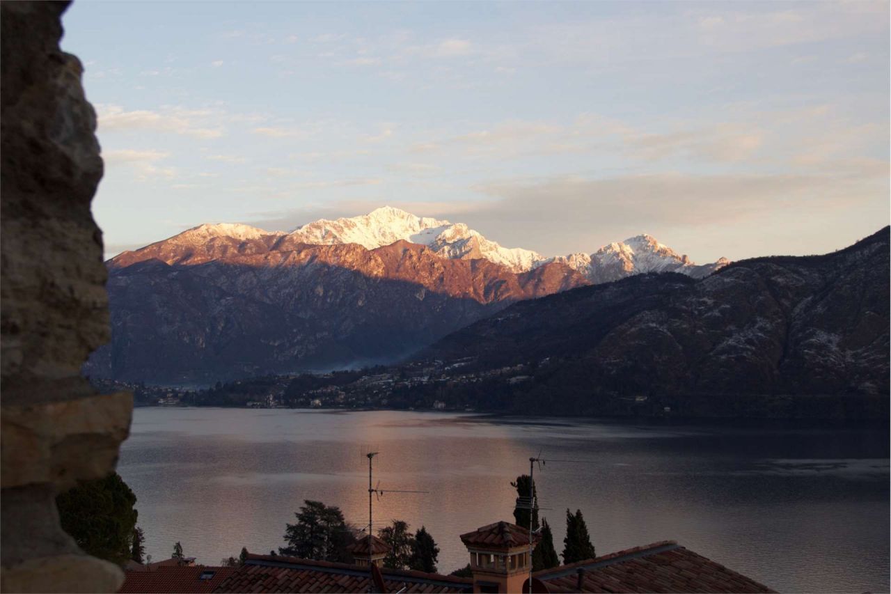 Piso por Lago de Como, Italia, 85 m2 - imagen 1