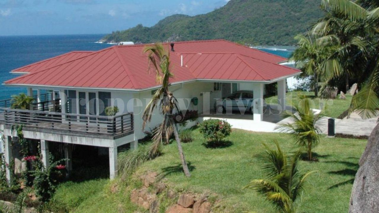 Villa on Mahe, Seychelles, 250 sq.m - picture 1